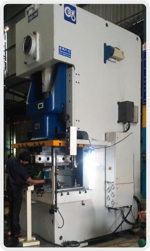 350 T SEW PNEUMATIC PRESS